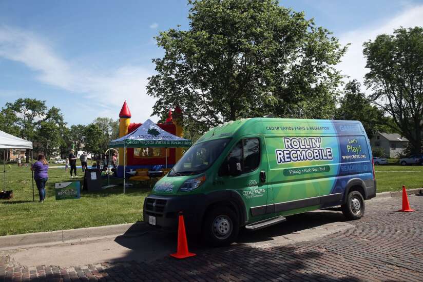 Cedar Rapids' Rollin Recmobile begins its summer flight schedule Saturday